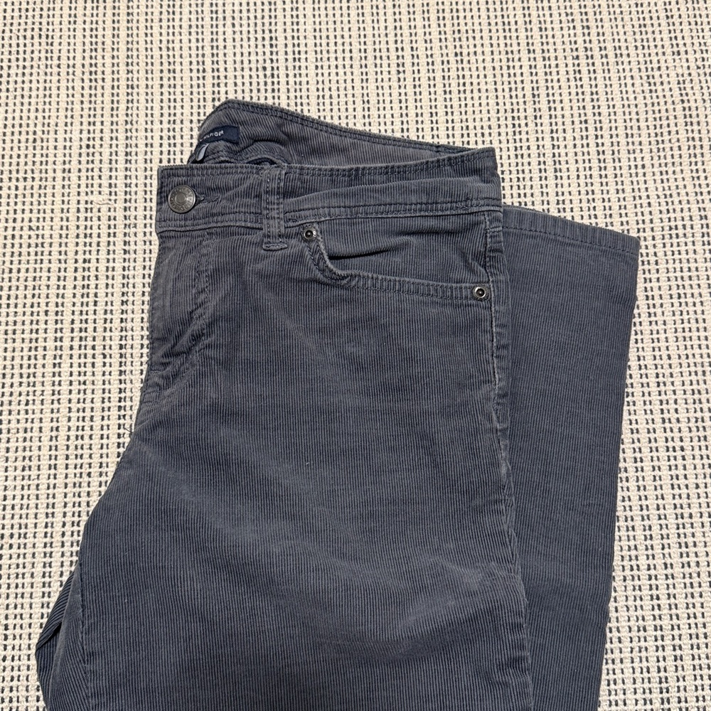 Tommy Hilfiger Women’s Corduroy Pants